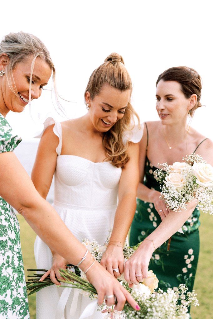 Laura Doherty Miller cutting cake