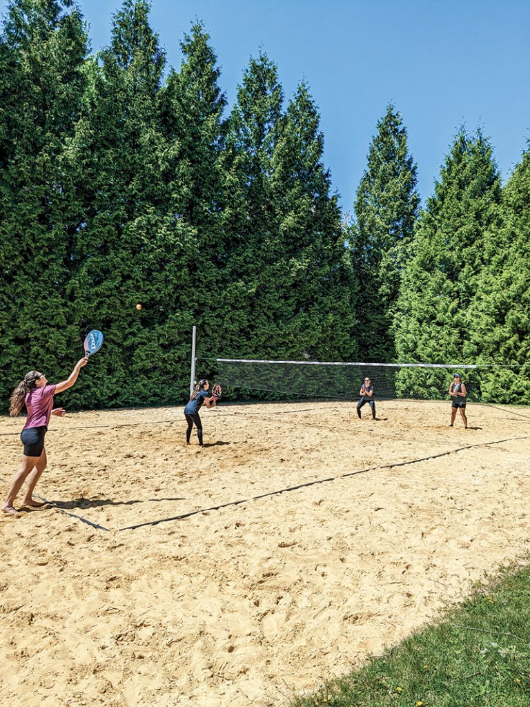 Gaithersburg beach tennis court