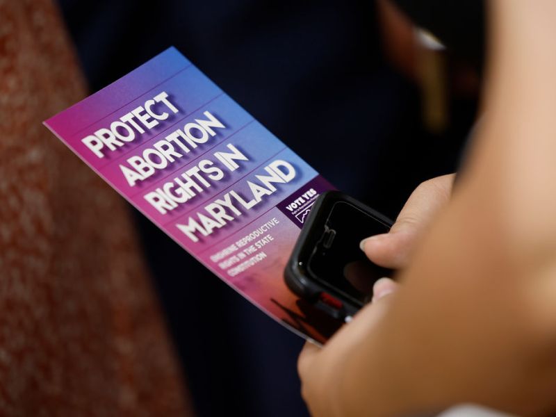 a brochure that says "protect abortion rights in maryland"